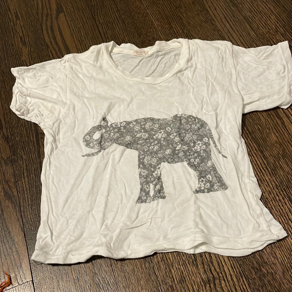 Brandy Melville elephant baby tee